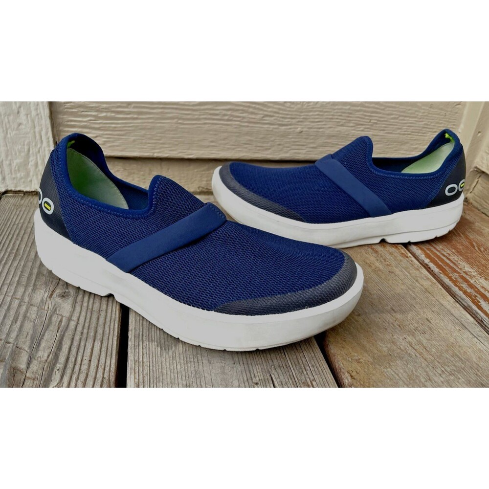 Oofos OOmg Low Women's 10 Mesh Slip On Recovery Shoes - Blue/White